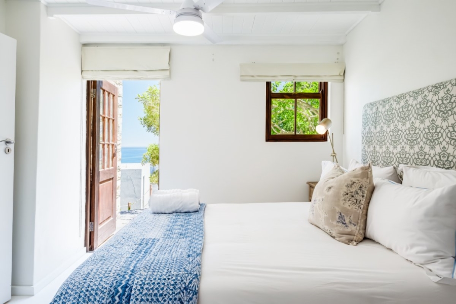 To Let 5 Bedroom Property for Rent in Camps Bay Western Cape